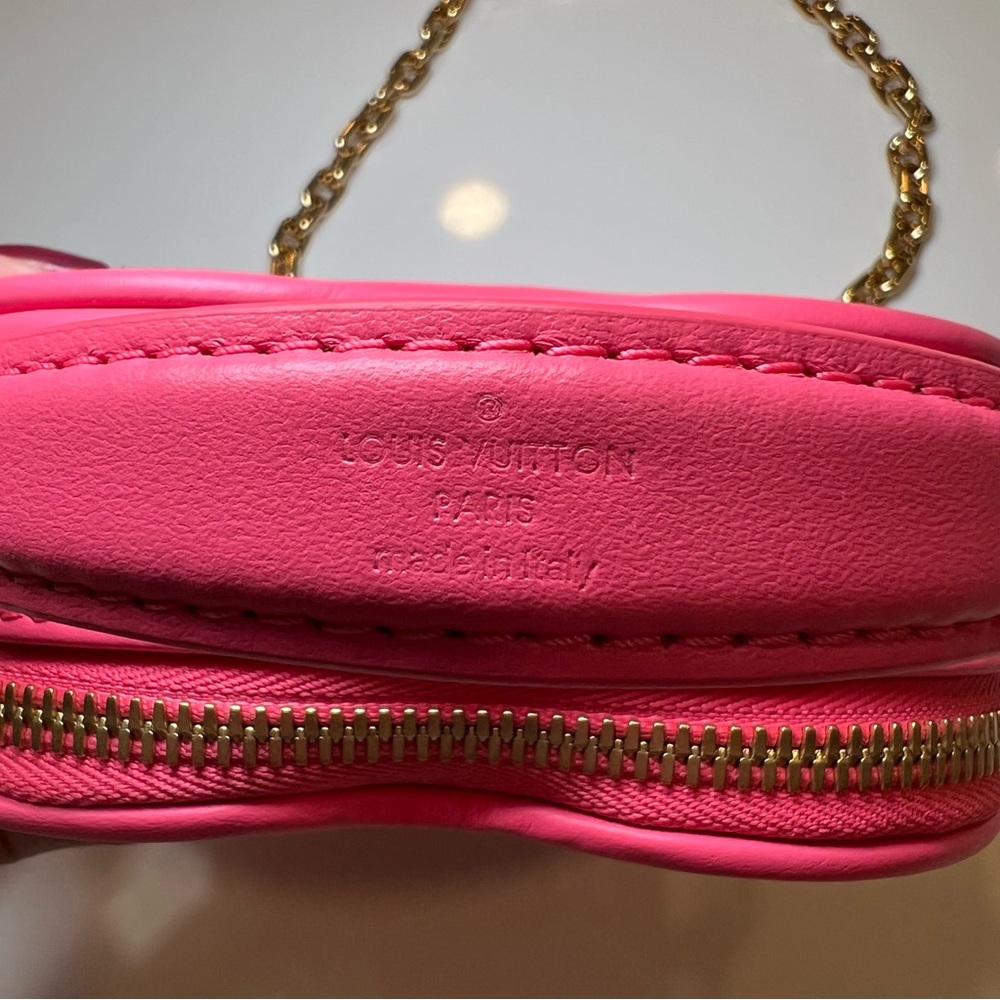 Louis Vuitton Pop My Heart Pouch In Bubblegum Pink - Picture 7 of 14